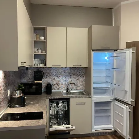 La Dolce @ Cote D'azur 布尔加斯